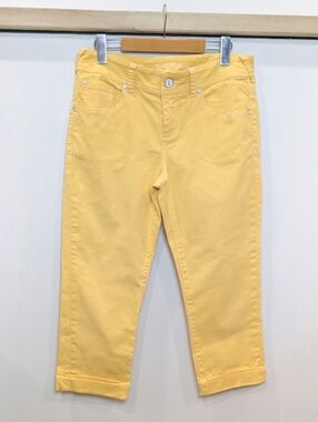 TOMMY BAHAMA | Women's Yellow/Gold Cropped Cuffed Straight Leg Jeans